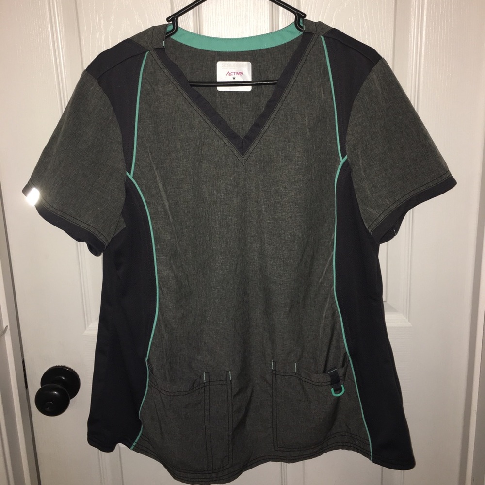 ScrubStar Active scrub top